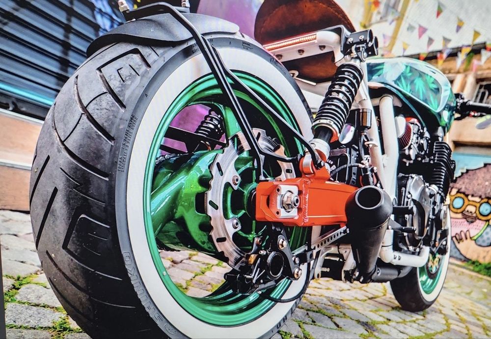 Yamaha XJR 1200 Cafe Racer