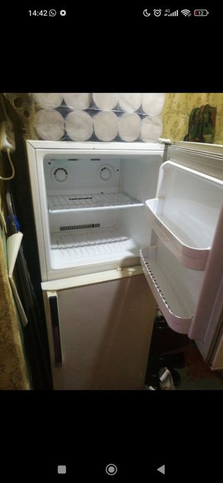 Срочно холодильник