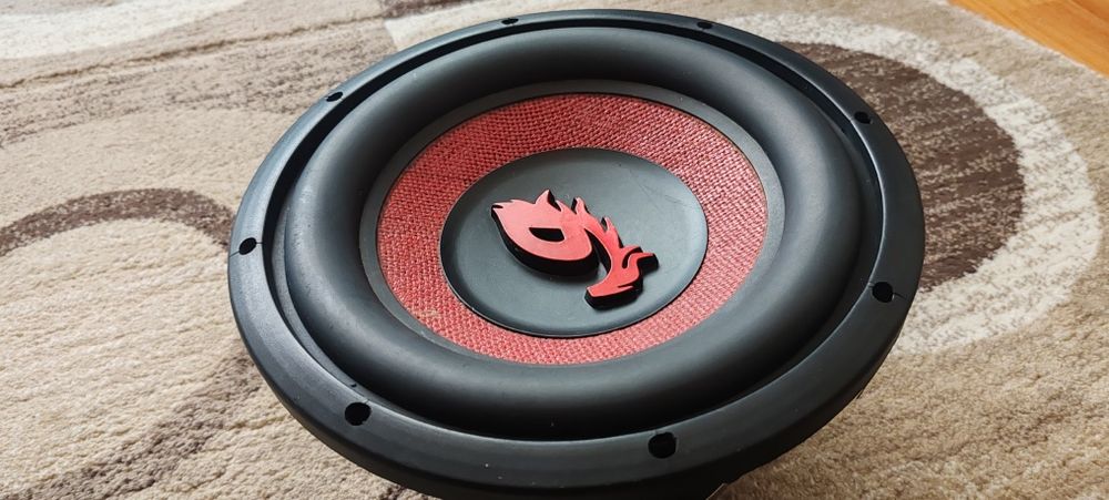 Subwoofer auto Dragster