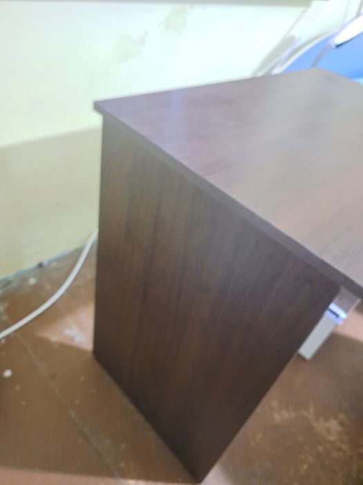 Бюро за компютър  80х50