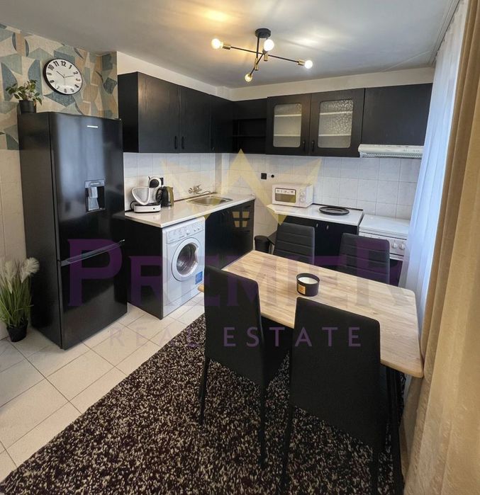 Дава се под наем Тристаен апартамент в Варна, Гръцка махала - 90 кв.м за 612 € - Снимка #2