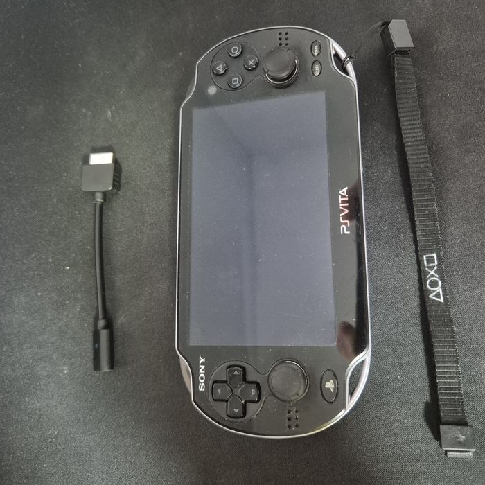 Продам ps vita oled