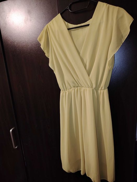 Дамски рокли размер С