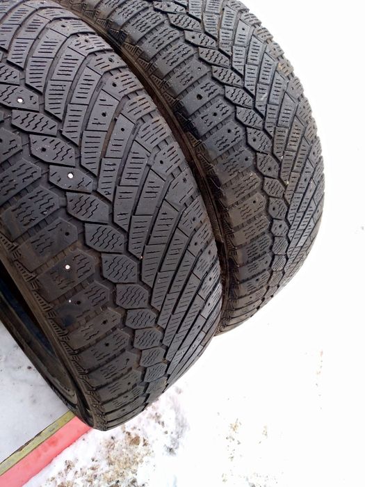 Продам 2 щтуки 235/55/18