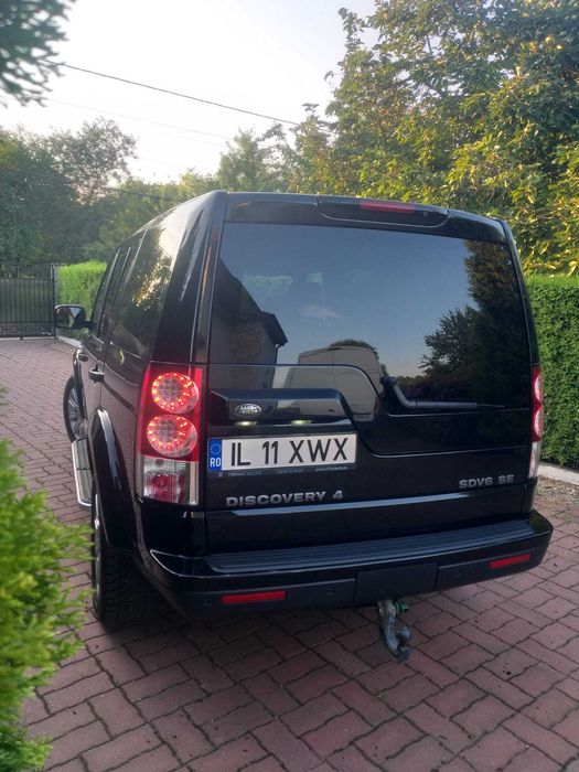Land Rover Discovery 4