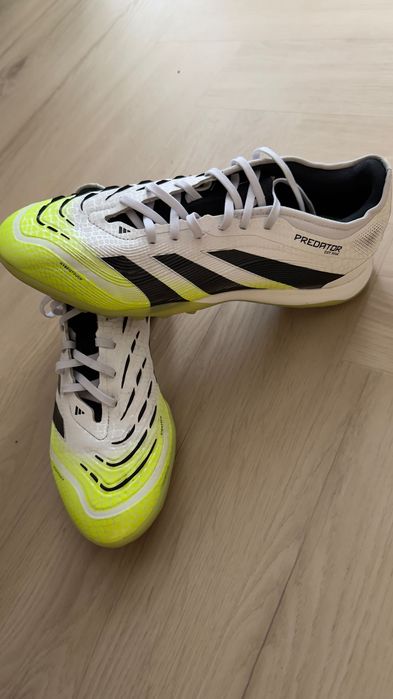 adidas Predator Pro TF - Бяла