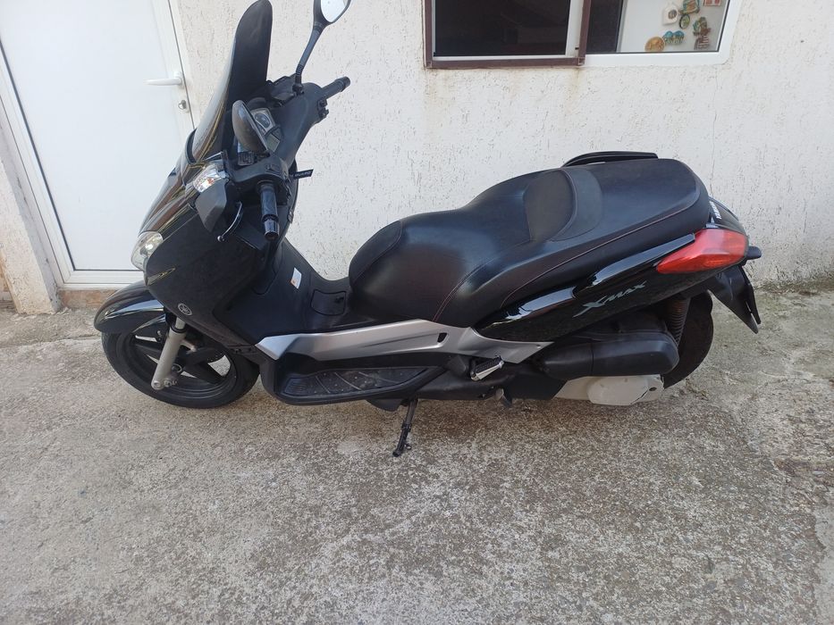 Yamaha x max 250