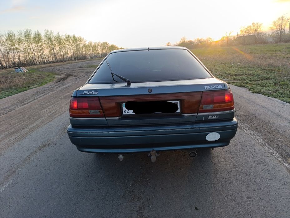 Мазда 626gd 1991