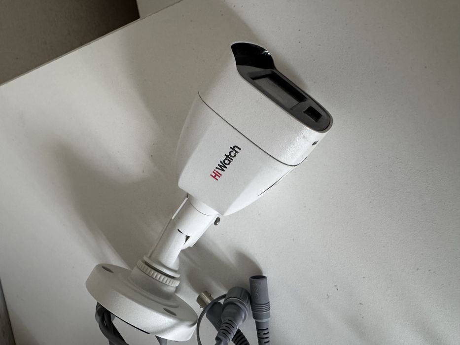 Камеры hiwacth 2 шт