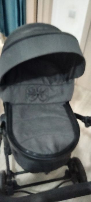 Продам коляску детский