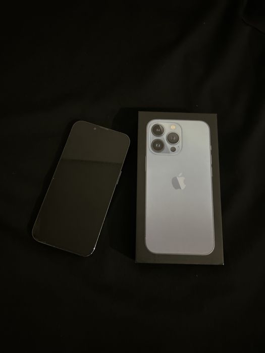 Продам iPhone 13 Pro