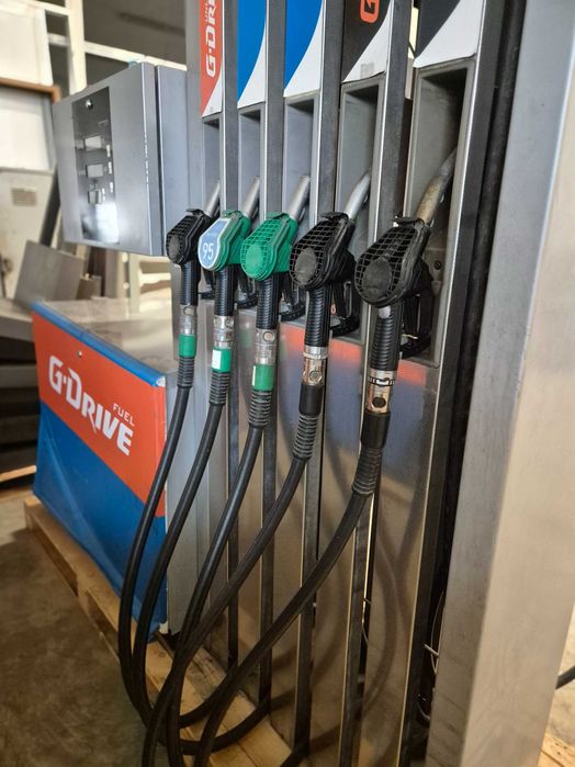 Бензиноколонка Scheidt & Bachmann с десет пистолета