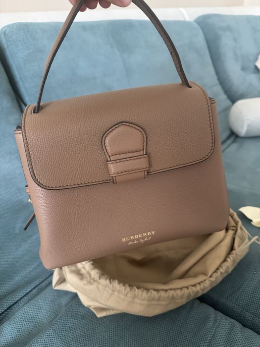 Продам сумку Burberry