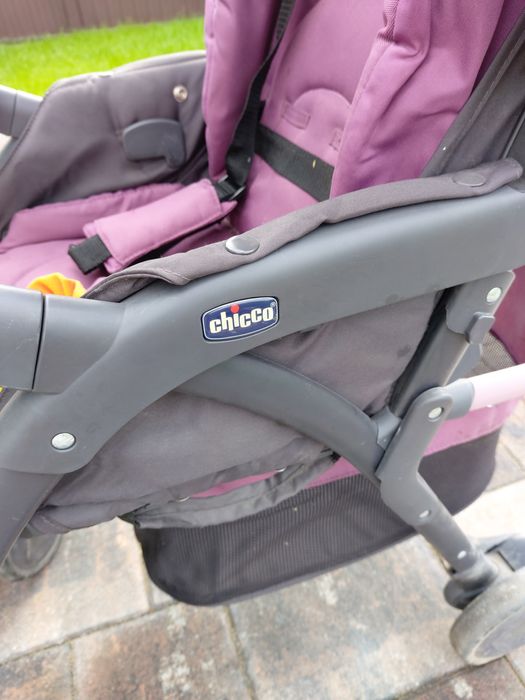 Коляска Chicco в отличном состоянии