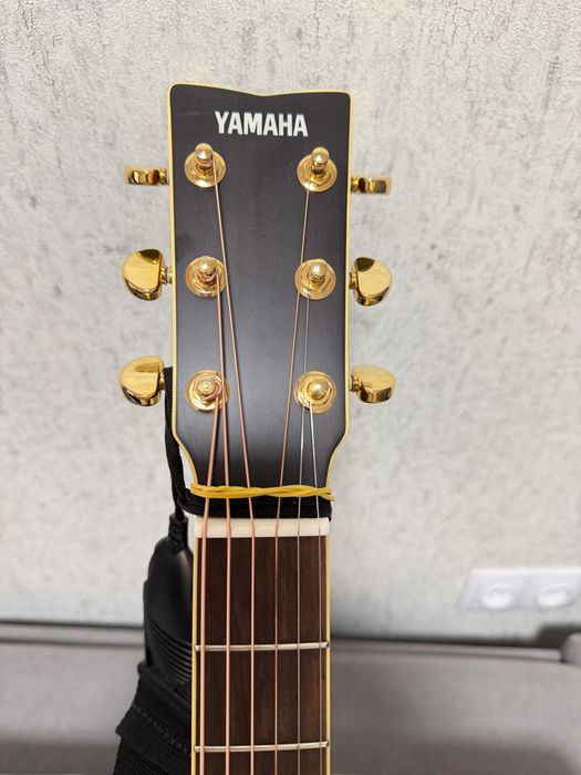 Электроакустическая гитара Yamaha LL6 ARE
