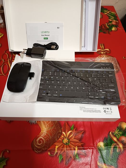 Tabletă   nouă   128 GB și RAM. 24.