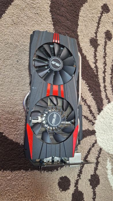 Vind placa video GTX 780 3 giga