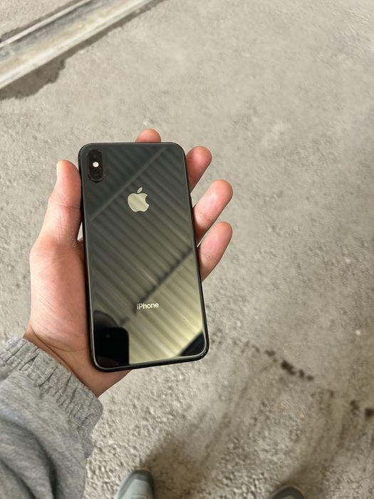 iphone xs max 64Gb
