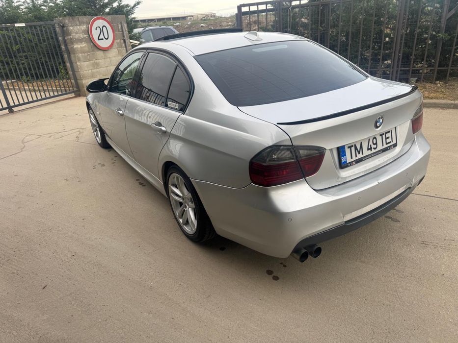 BMW M-Pachet De Fabrica / Trapa / Navi Mare / Încălzire / Interior Recaro / Xenon 320i 150cai