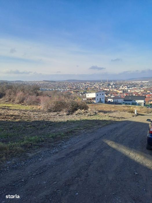 Teren intravilan 9 ari - SARMAS