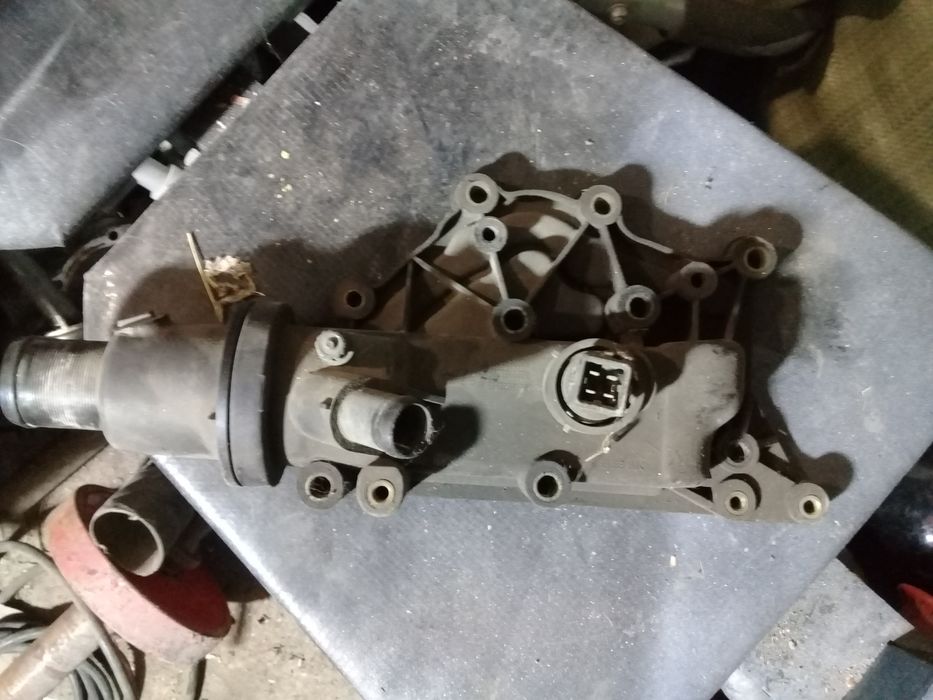 Запчасти на рено