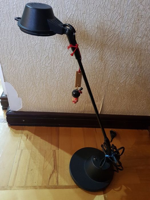 Замок внутридверной.Российский.,настольная лампа,удленители,нажовка.