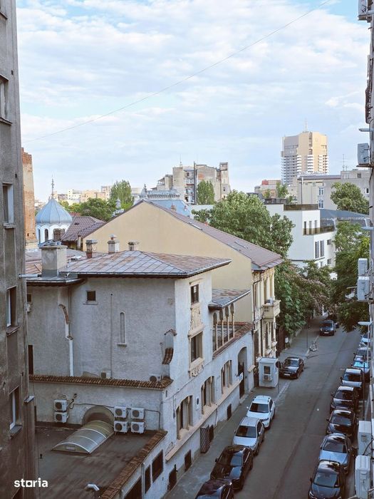 Garsoniera Magheru Ambasada Angliei str. Pitar Mos etaj 4/6 mobilata
