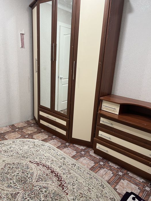 Продам 4-комн квартиру
