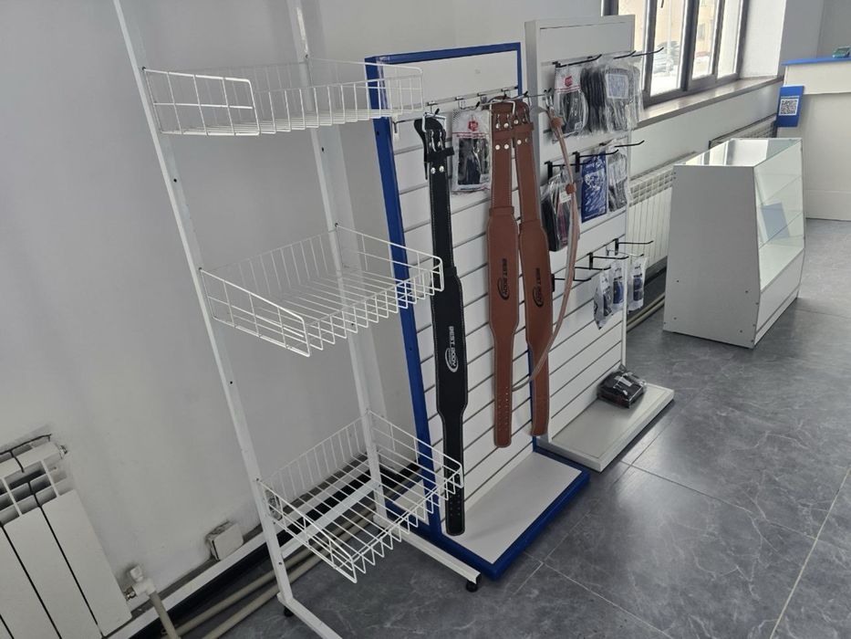 Шкафы, витрины, эконом панели