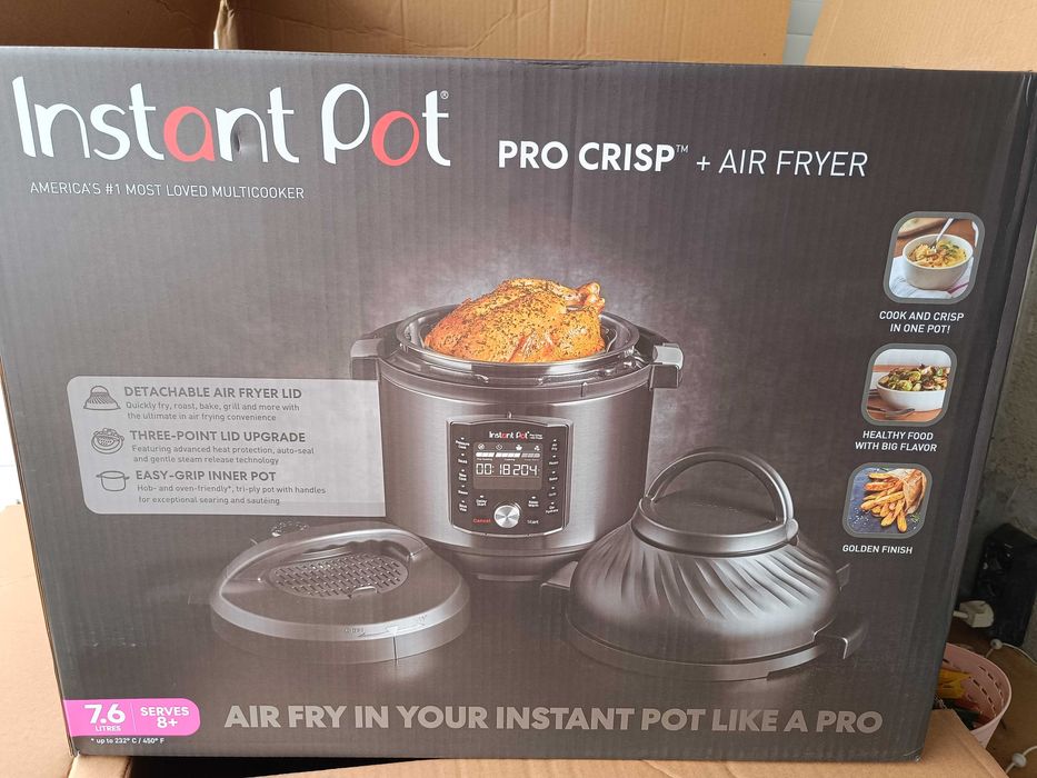 Мултикукър Instant Pot PRO CRISP + AIR FRYER 11 в 1