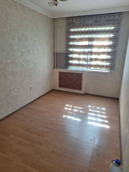 Аренда 4 комнатной квартиры Юнусабад 4 Ор-р Круг|Автосалон GM|пустая