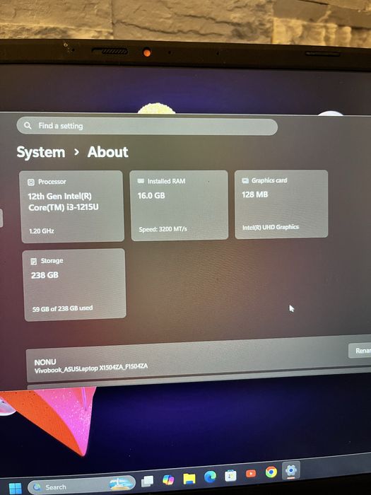 Laptop ASUS VivoBook 15