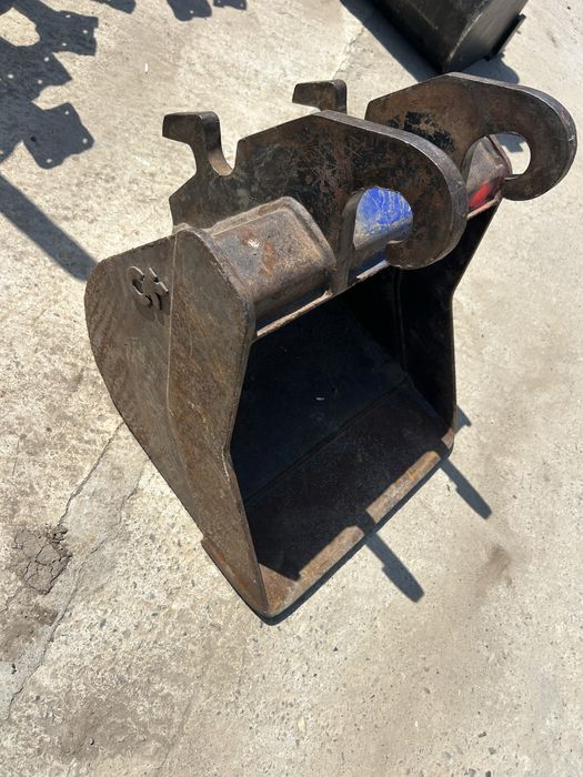 Vand cupe miniexcavator prindere verachtert cw05