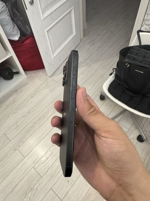 Iphone 16 pro max 256 обмен
