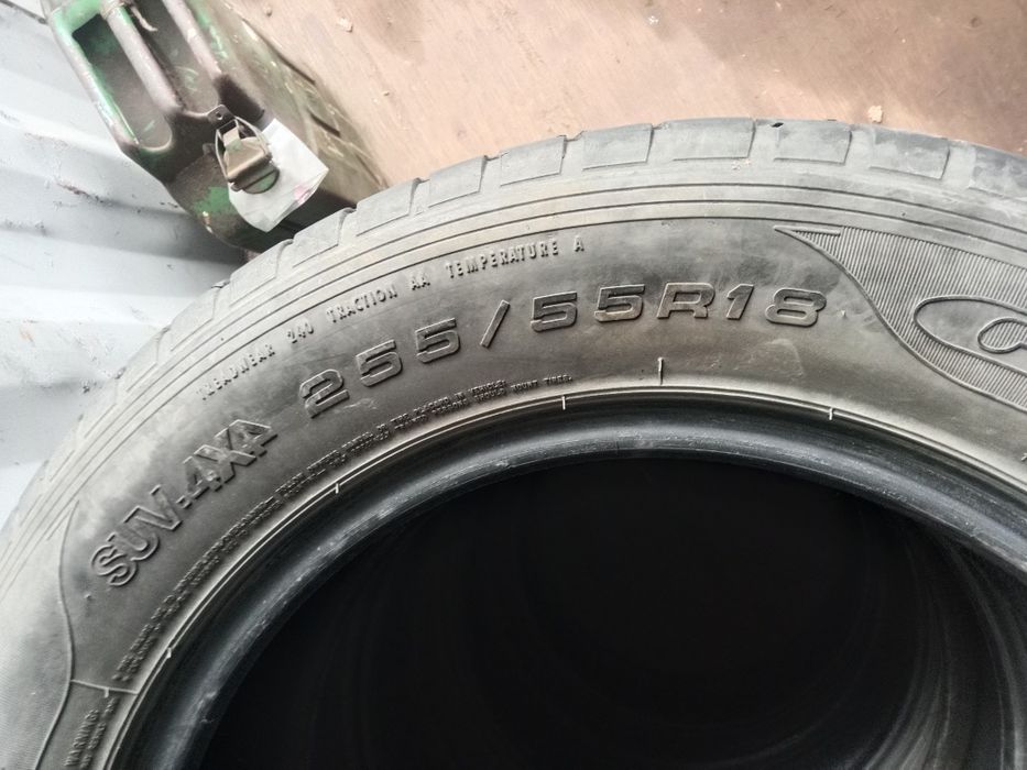 Продам резину б/у255/55р18