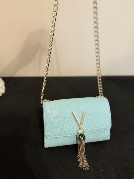 Чанта на Valentino
