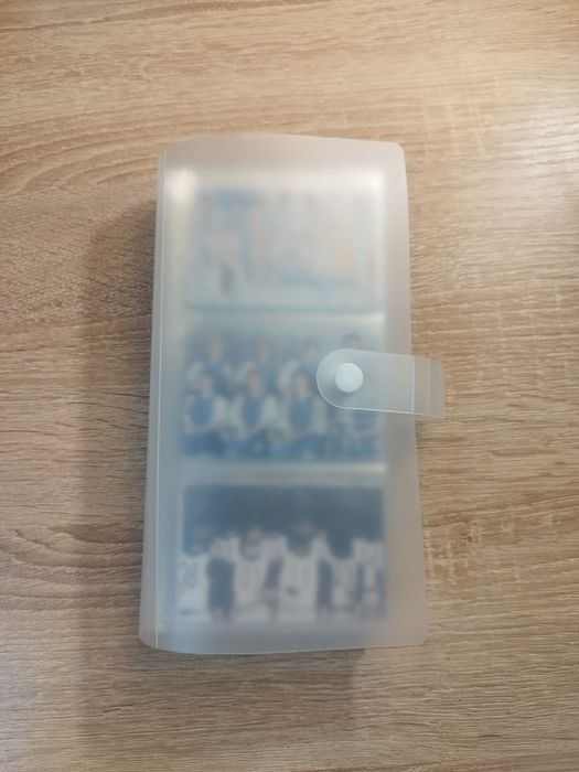 Продам биндер и карточки