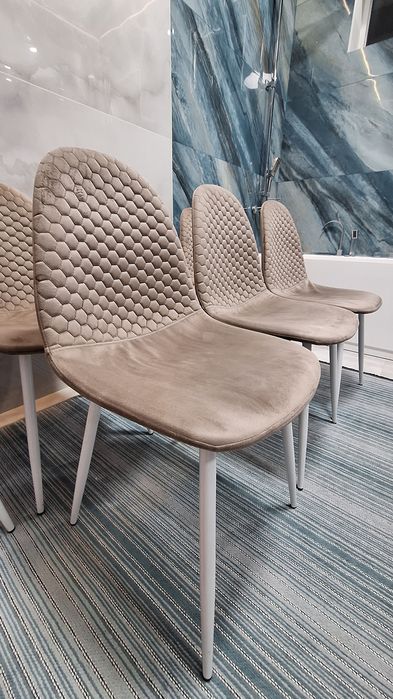 Стульчиктер сатылады