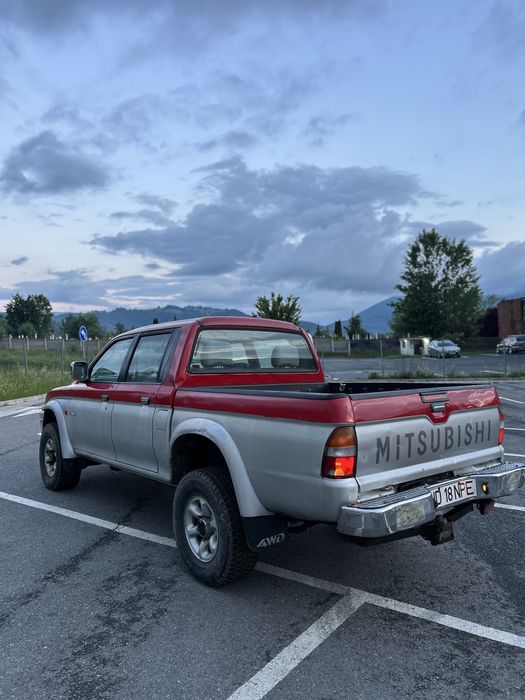 Mitsubishi L200.