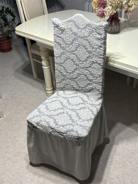 Продам стол со стулями