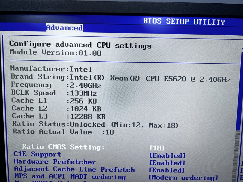 Сервер ASUS RS700-E6/ERS4, 1U, Xeon, 32 GB RAM