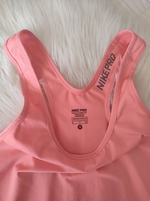 Потник Nike S,топ Champion