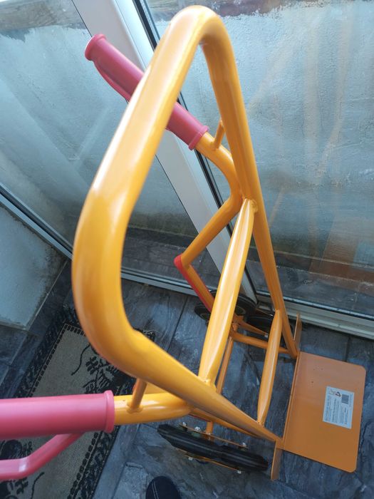 Транспортна количка за стълби