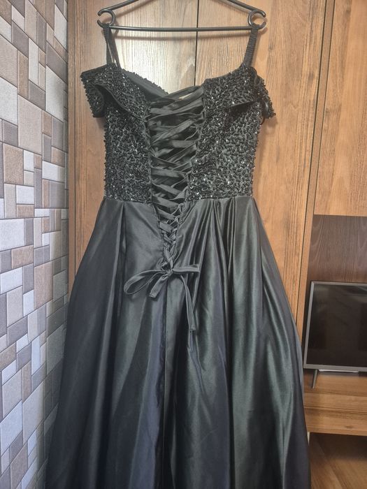 Продам платье вечернее