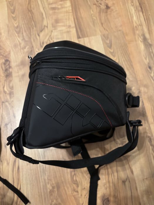 Мото чанта Givi ST607+