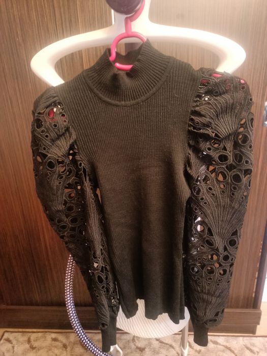 Vând bluze dama  și pulovere lungi L