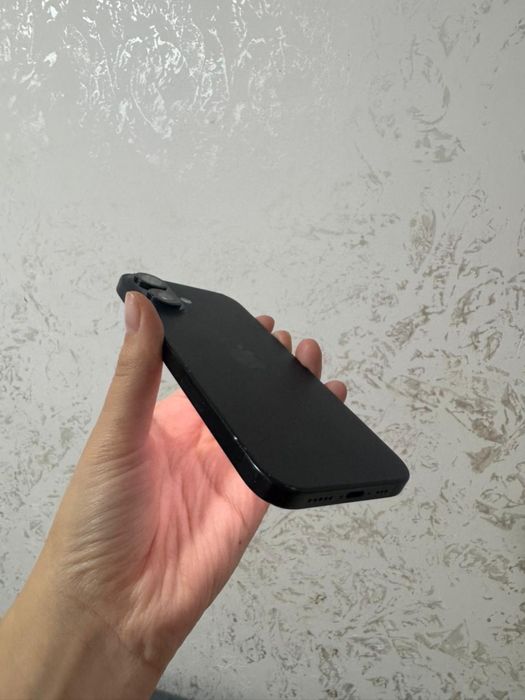 Айфон 16 128 гб продам