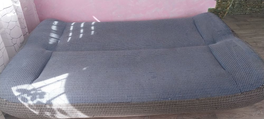 Продаю диван б/у