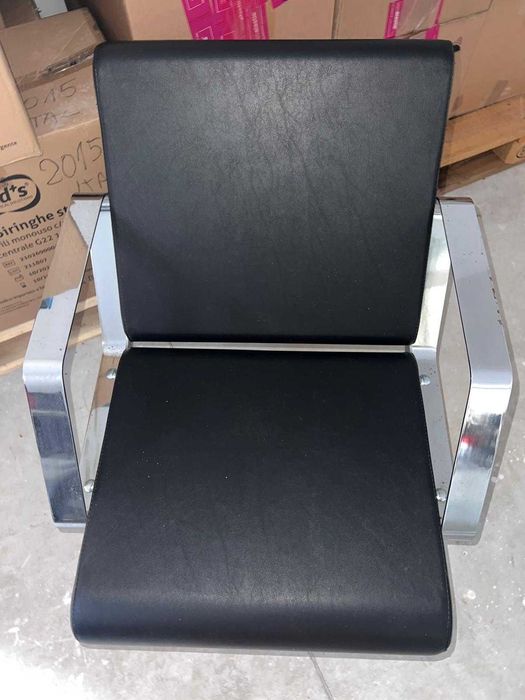 Scaun pentru scafa din piele