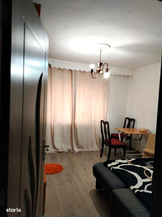 Garsoniera 27mp zona Unitatea Militara mobilata35.000eur neg